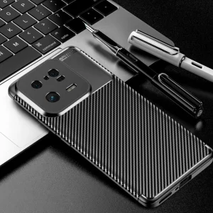 Silicone Case Carbon Fibre Texture for Xiaomi 13 Pro, black 4