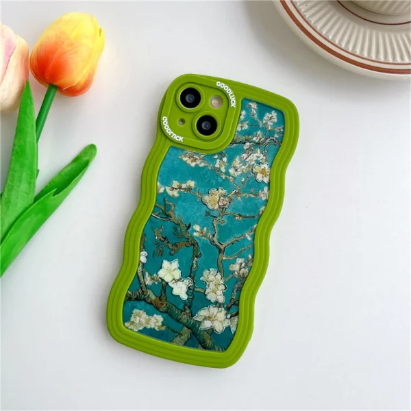 Силиконов калъф Wavy за IPhone 14, бели цветя 2