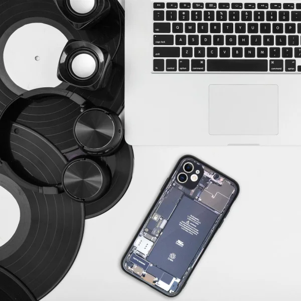 Glass TECH case for Iphone 11, desing 2 3