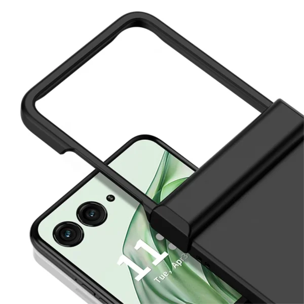 Удароустойчив калъф Skin Feel за Motorola Razr 50 Ultra 5G,  Черен 4