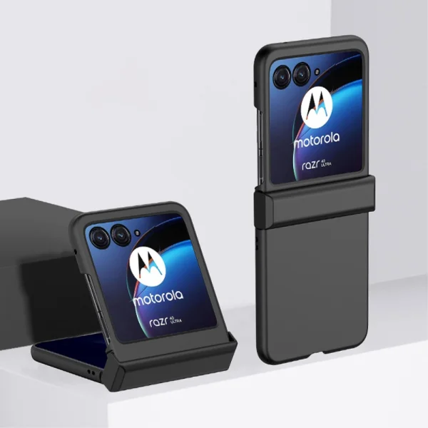 Удароустойчив калъф Skin Feel за Motorola Razr 40 Ultra 5G, Черен 2