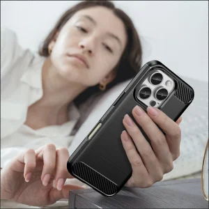 Силиконов Калъф Carbon Fibre Brushed за iPhone 16 Pro, Черен 5