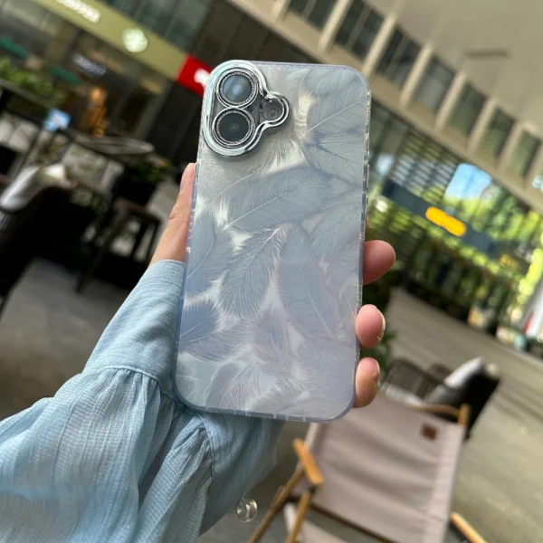 Shockproof case Feather Pattern for iPhone 16, Silver 2