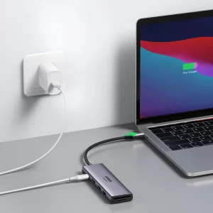 Multi-functional adapter UGREEN CM511, 6 in 1 HDMI / USB A / SD / PD 4
