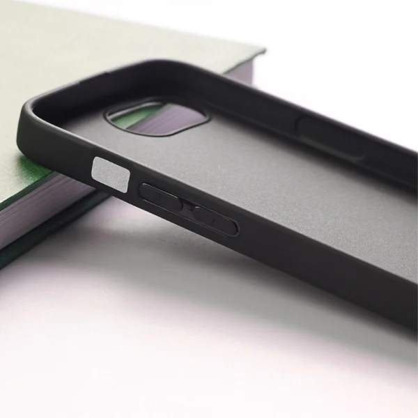 Силиконов калъф Matte за iPhone 16e/17e,1.2mm, Черен 5