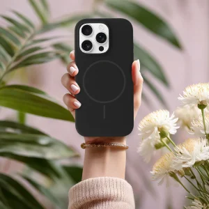 Удароустойчив калъф MagSF Slim Silicone за iPhone 16 Pro, Черен 6