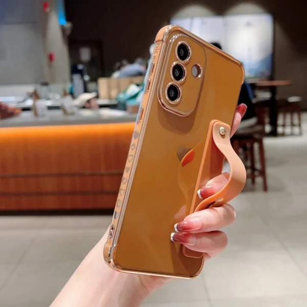 Силиконов калъф Strip Holder Heart за Samsung Galaxy A56 5G, Златист 3