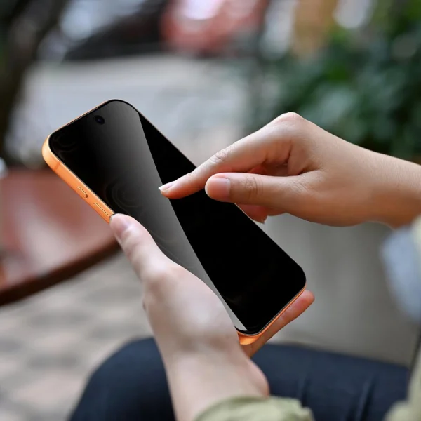 Стъклен протектор 5D Full Glue PRIVACY за iPhone 18 Pro Max, черен 4