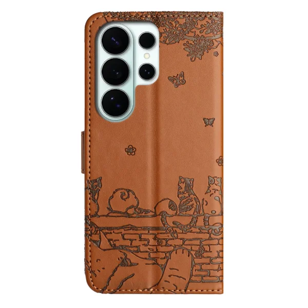 Калъф тефтер Wrist Strap за Samsung Galaxy S26 Ultra, кафяв 2