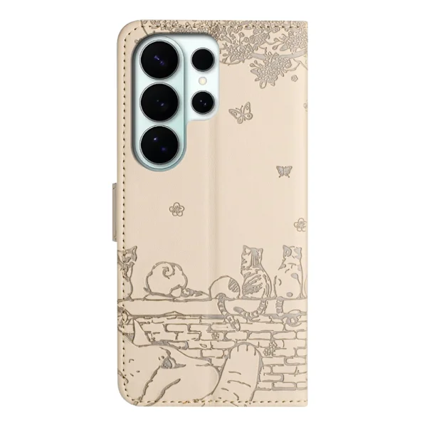Калъф тефтер Wrist Strap за Samsung Galaxy S26 Ultra, бежов 2